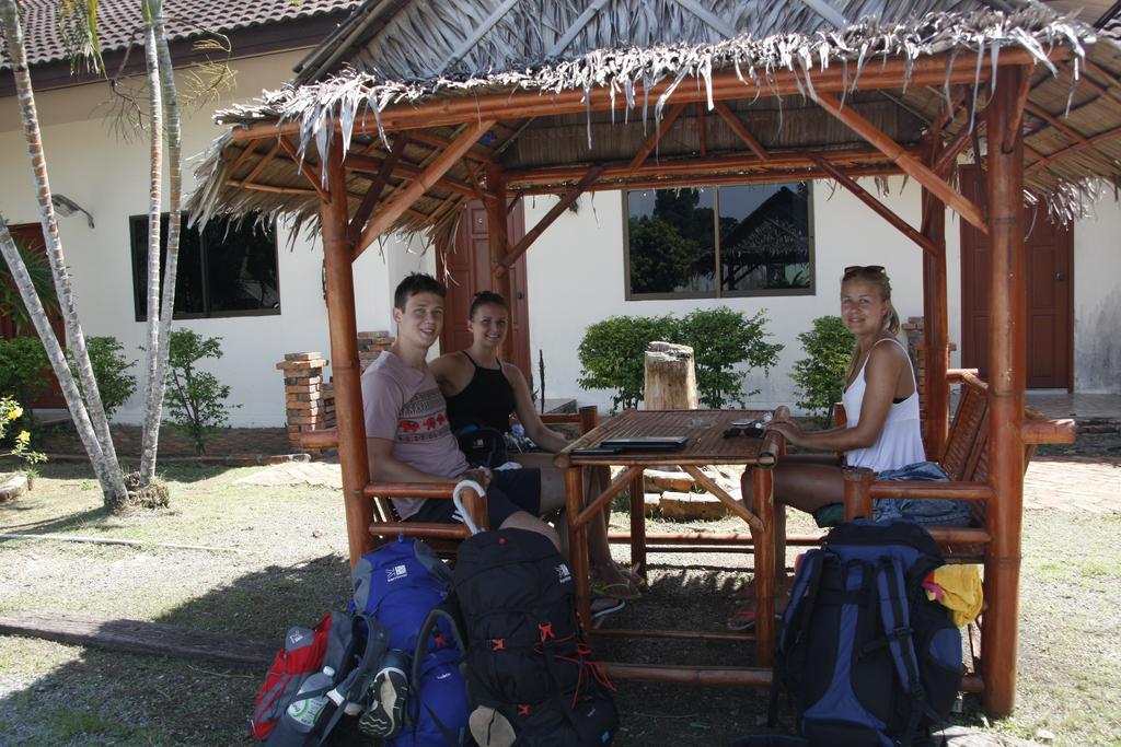 Forum House Hotel Krabi town Eksteriør bilde