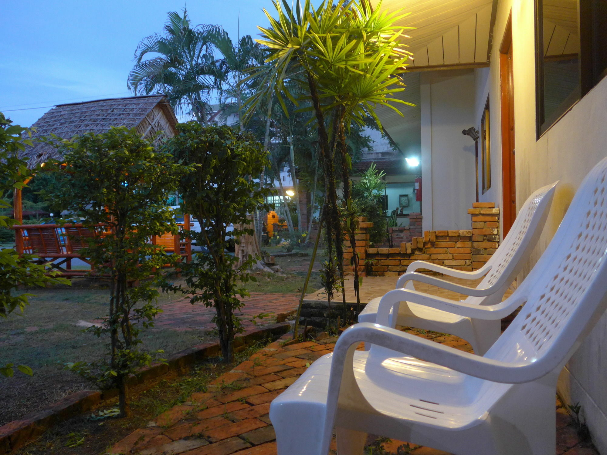 Forum House Hotel Krabi town Eksteriør bilde
